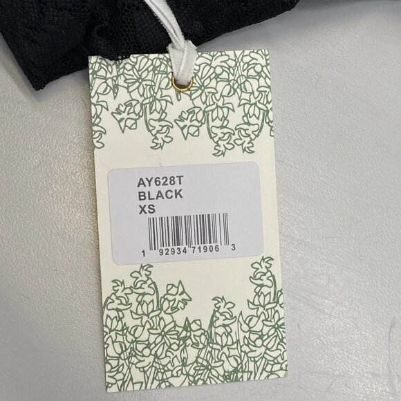 NEW HYACINTH HOUSE Women Londyn Lace Pullover Sweater Black Size XS Long Sleeve - Picture 4 of 11